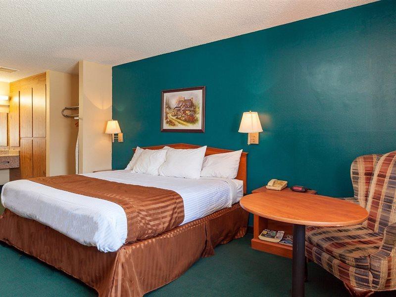 America'S Best Value Inn & Suites Bakersfield Central Exterior foto